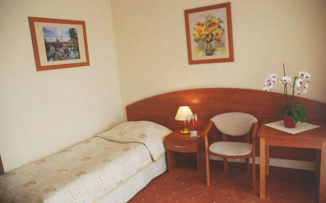 Dom Zdrojowy Diament Spa