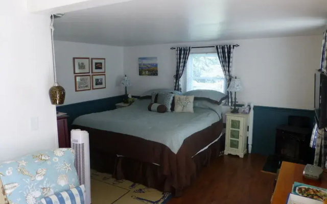 The Birchwood Inn