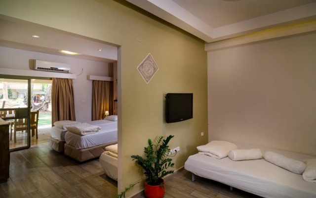 Bait Alfa Kibbutz Country Lodging