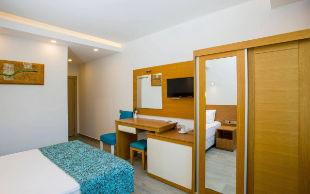 My Marin Hotel - Boutique Class