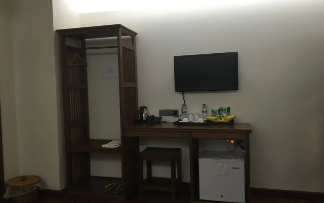 Hotel Queen Jamadevi