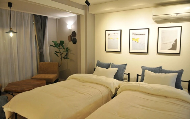 Designer's Room 401