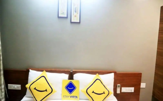 Stay Vista Rooms At Dhobi Talao