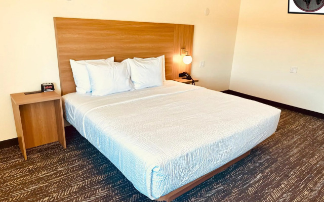 Ramada by Wyndham Merced