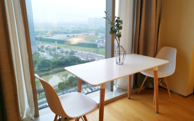 EFC Qingchengli Loft Apartment