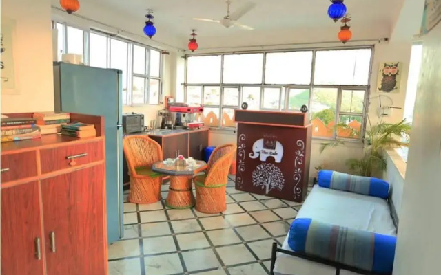 Janak Niwas Guest House