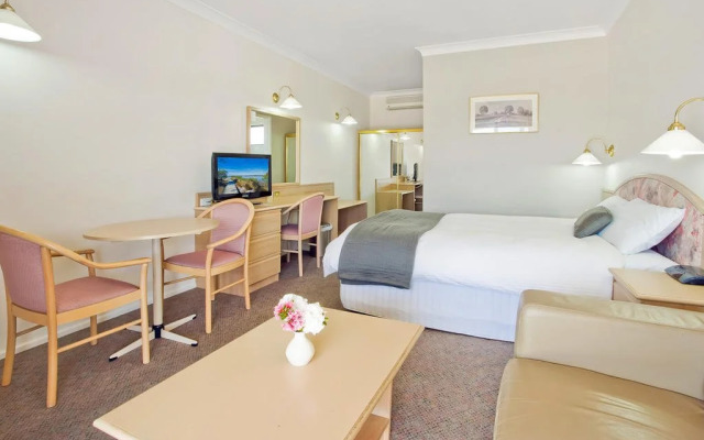 Bega Village Motor Inn