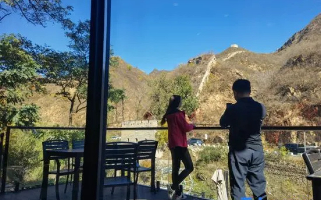 Beijing Great Wall No.9 house Hotel