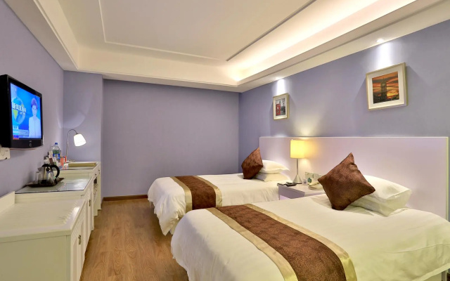 Relax Hotel