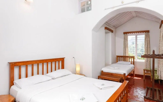 Devashola Homestay