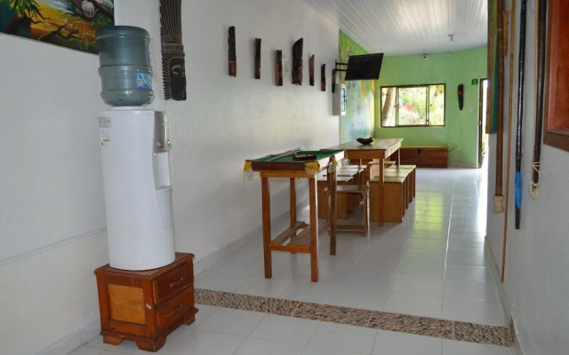 Anaira Hostel
