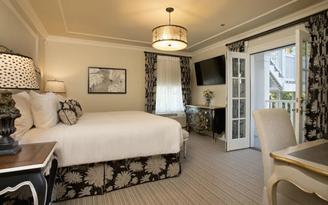 Old Town Bluffton Inn