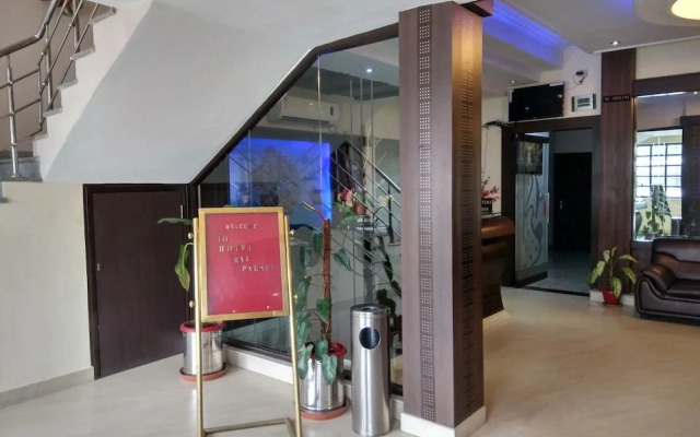 HOTEL RAJ PALACE by ROH