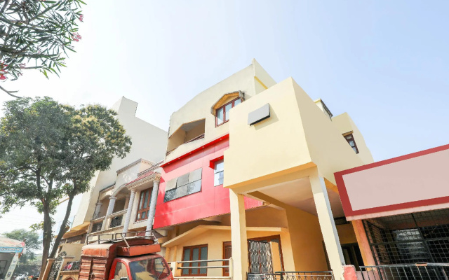 SPOT ON 69710 Hotel Indraprasth
