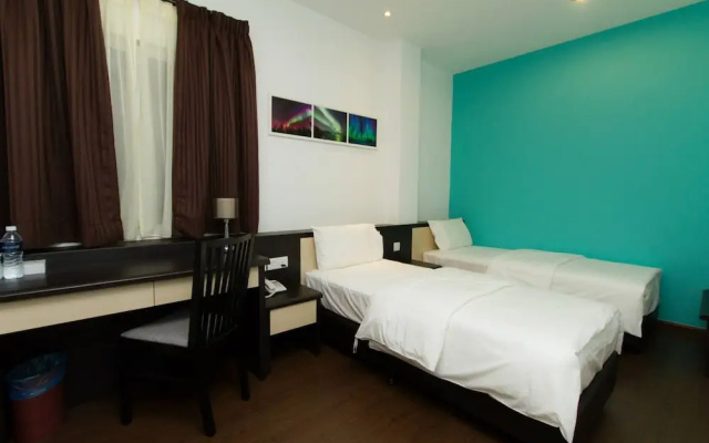 Aurora Boutique Hotel