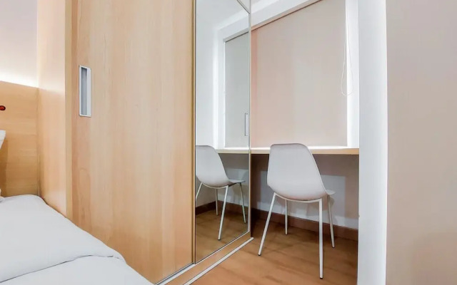 Luxury Studio At Serpong Garden Apartment
