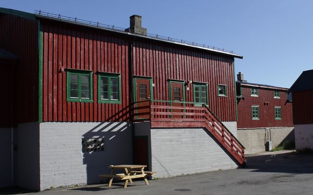 Live Lofoten Fisherman S Cabins In Ytre Vinje Norway From 142