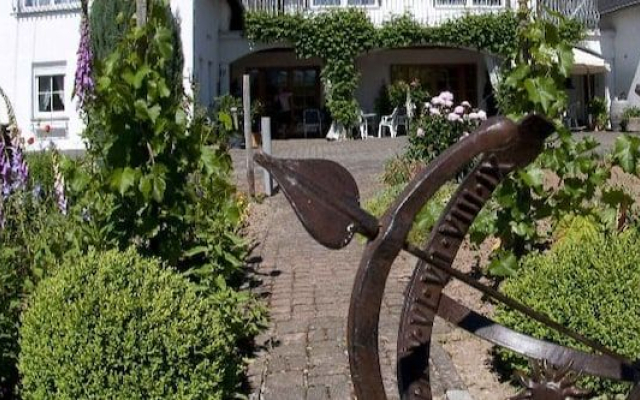 Wein- und Gästehaus Fries