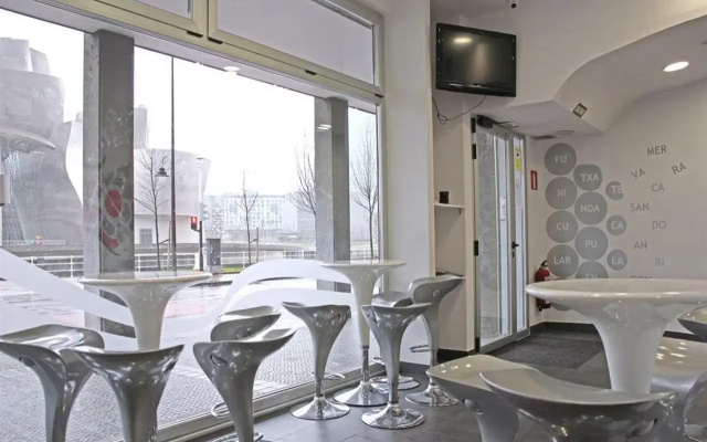 Botxo Gallery - Youth Hostel Bilbao