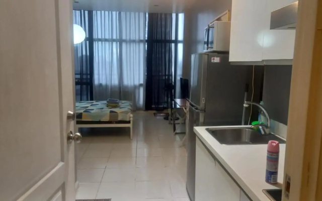The Gramercy Residence Makati Suite Amazing View
