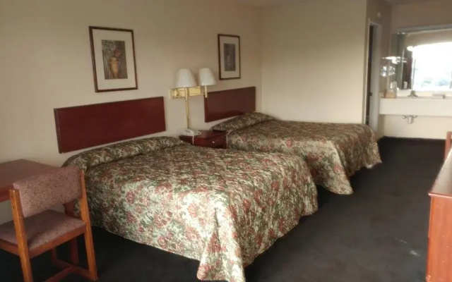 Travelodge by Wyndham Richmond Kentucky