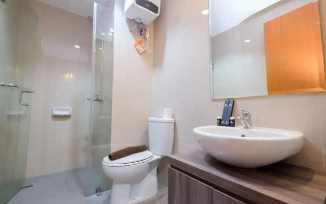 Modern And Comfy 1Br Apartment At Woodland Park Residence