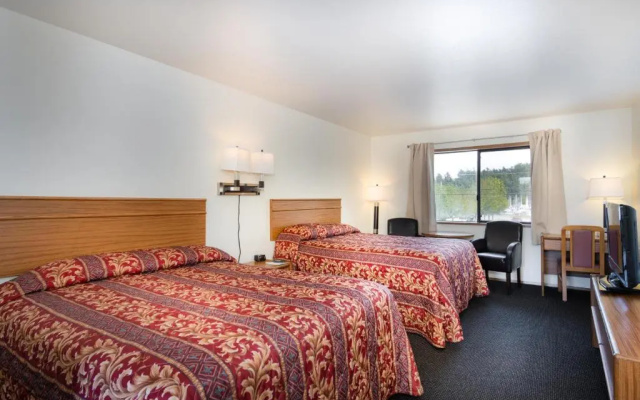 Cap Sante Inn