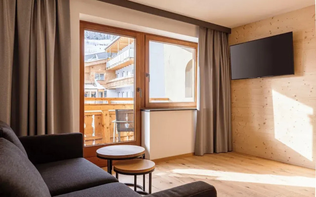 Zugspitz Suites Lermoos by ALPS RESORTS