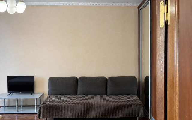ApartLux (АпартЛюкс) на Изумрудной