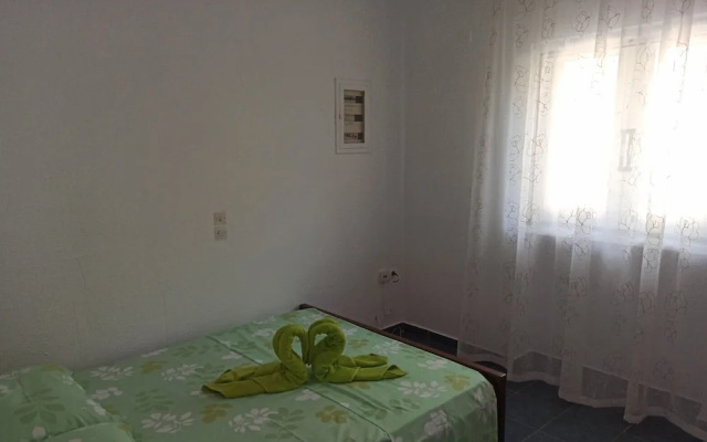 Julia Holiday Apartments