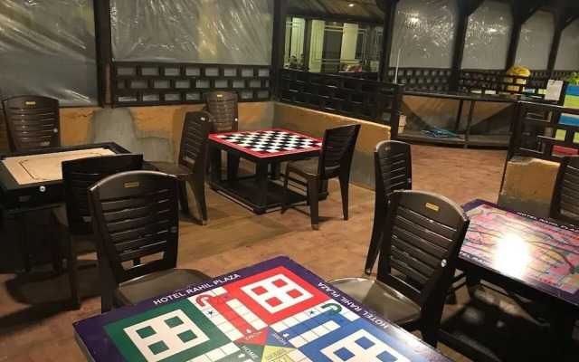 Hotel Rahil Plaza