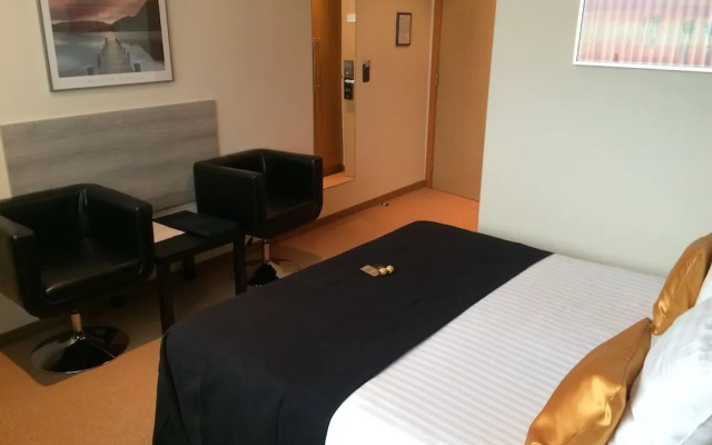 Axis Hotel