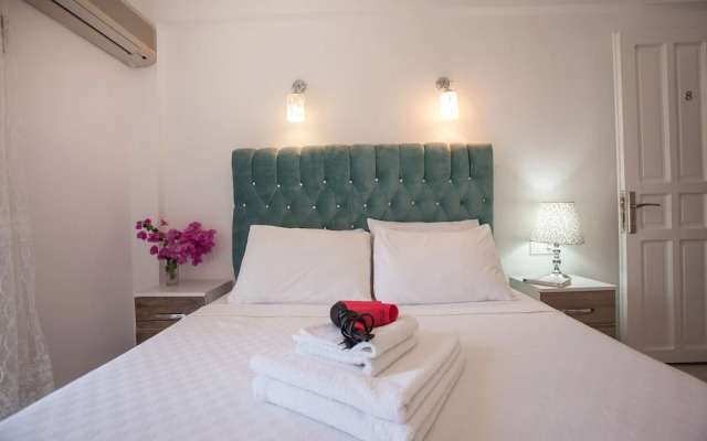 Papermoon Hotel & Apartments
