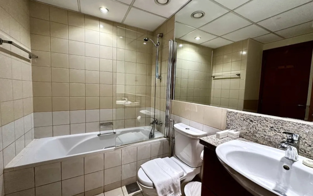 Lux BnB I Turia Tower I Lake & Garden View