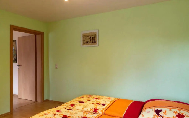Ferienhaus Rennsteig Huhn, Glaswerkstraße 58, 98724 Lauscha