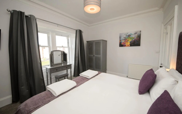 No 48 Castle View