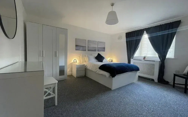 Captivating 2-bed Apartment in London