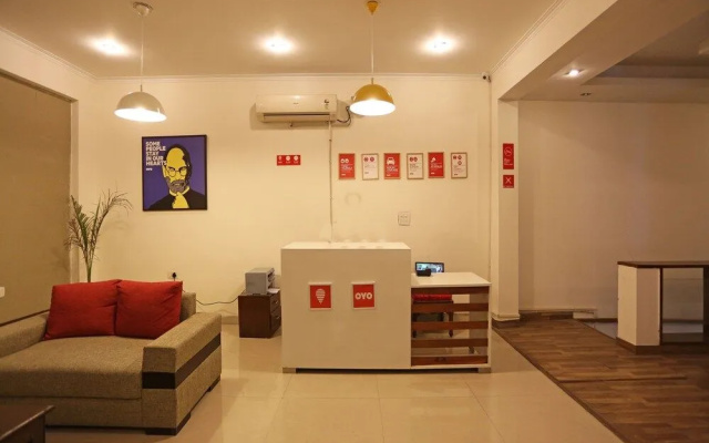 OYO Flagship 144 Noida Expressway NSEZ