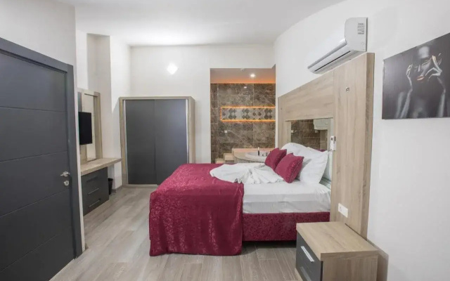 Elanis Suites