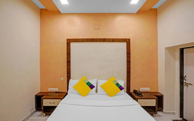Hotel Aakash by Treebo Hotels