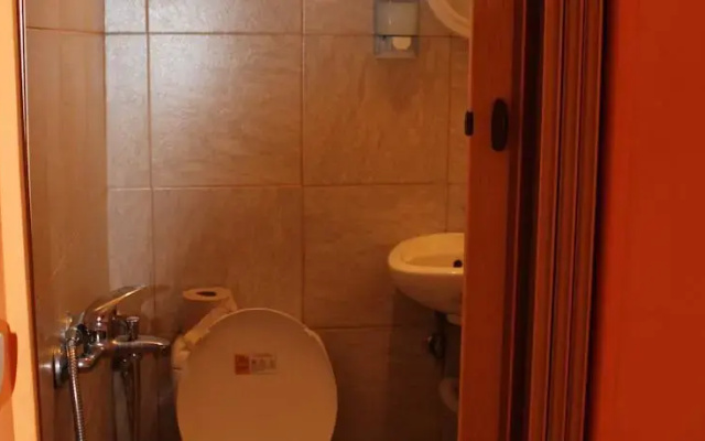 Deniz Hostel Han