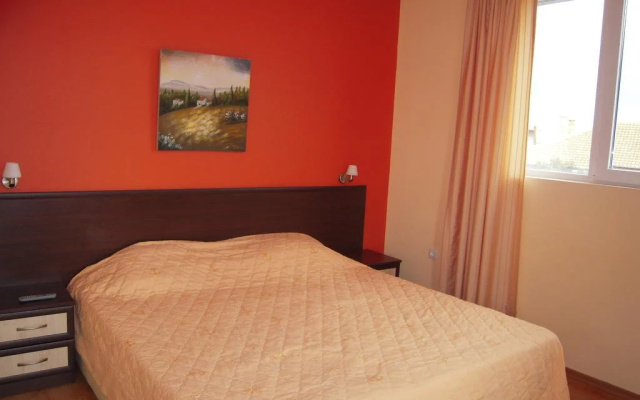Bona Dea Club Hotel