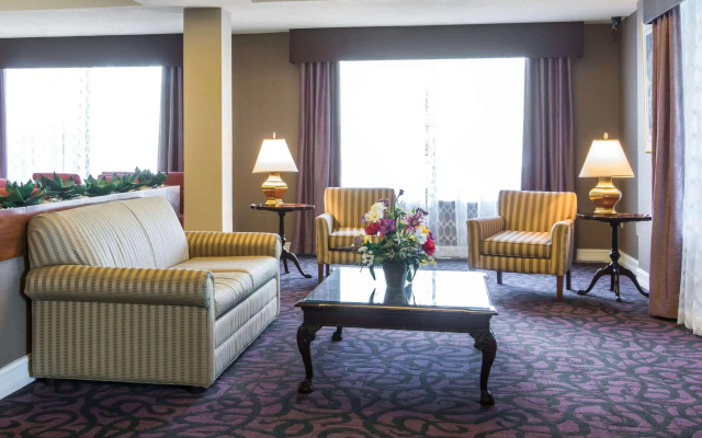 Econo Lodge