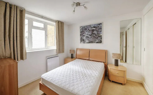 Aircondition 2 beds 2 baths Victoria Station