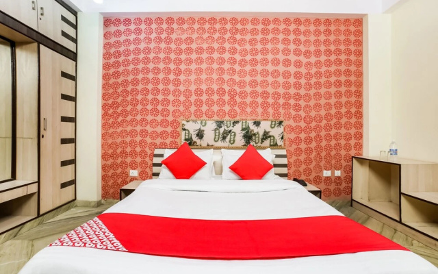 Hotel Royal Palace Inn By OYO Rooms
