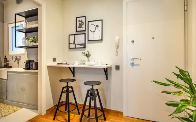 UPSTREET Superb 1BD Apt-Heart of Kolonaki