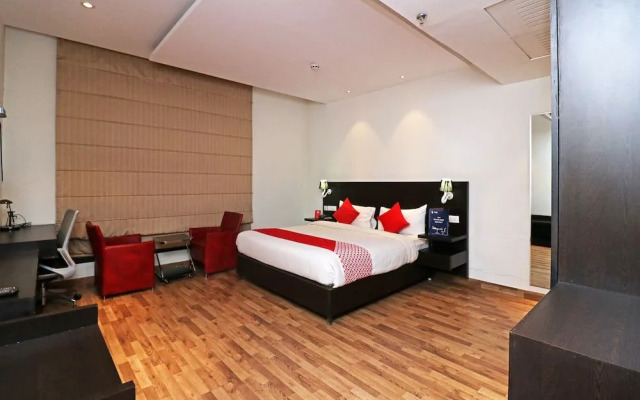 OYO 19296 Joy Inn & Suites