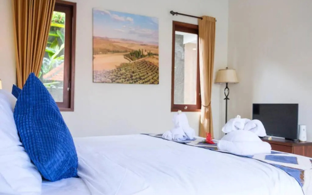 Villa Akmali Berawa - 3 Bedrooms