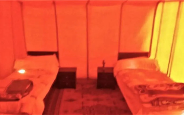 Erg Lihoudi Dunes & Bivouac