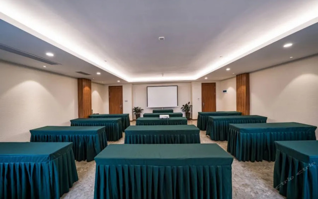 West City International Hotel